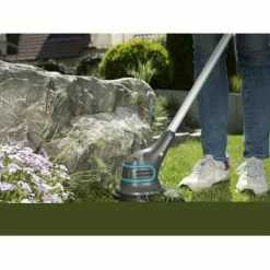 Coupe-bordure A Batterie GARDENA - SmallCut Li-14/23R - 14,4V - 22,3 Cm (Livré Avec Batterie 2,0 Ah + Chargeur) 10 Coupe-bordure A Batterie GARDENA - SmallCut Li-14/23R - 14,4V - 22,3 Cm (Livré Avec Batterie 2,0 Ah + Chargeur) -GARDENA Soldes 2024 57866392 4