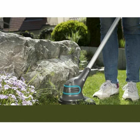 Coupe-bordure A Batterie GARDENA - SmallCut Li-14/23R - 14,4V - 22,3 Cm (Livré Avec Batterie 2,0 Ah + Chargeur) 6 Coupe-bordure A Batterie GARDENA - SmallCut Li-14/23R - 14,4V - 22,3 Cm (Livré Avec Batterie 2,0 Ah + Chargeur) – Image 4