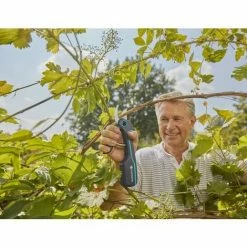 GARDENA Sécateur AssistCut - Batterie 3,6V - Diamètre De Coupe 25 Mm - Lames Franches (12222-20) -GARDENA Soldes 2024 71055656 3